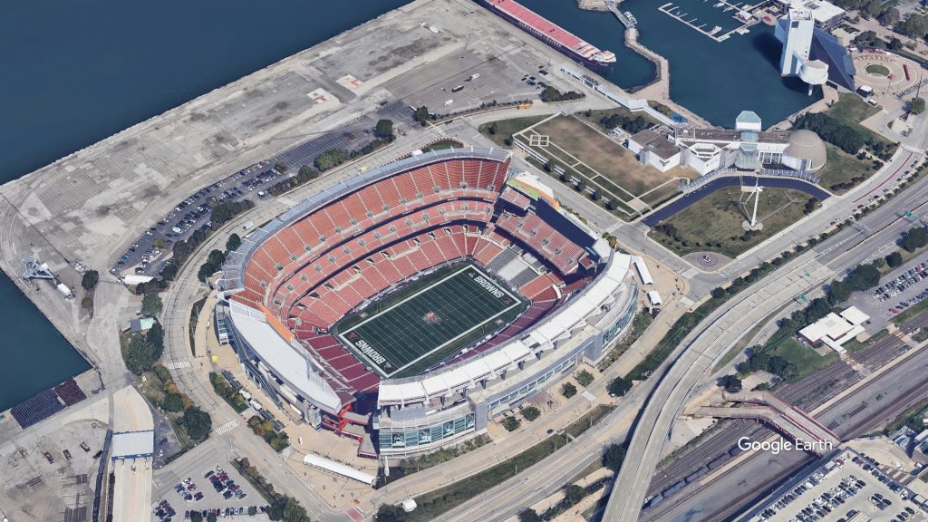 Huntington_Bank_Field